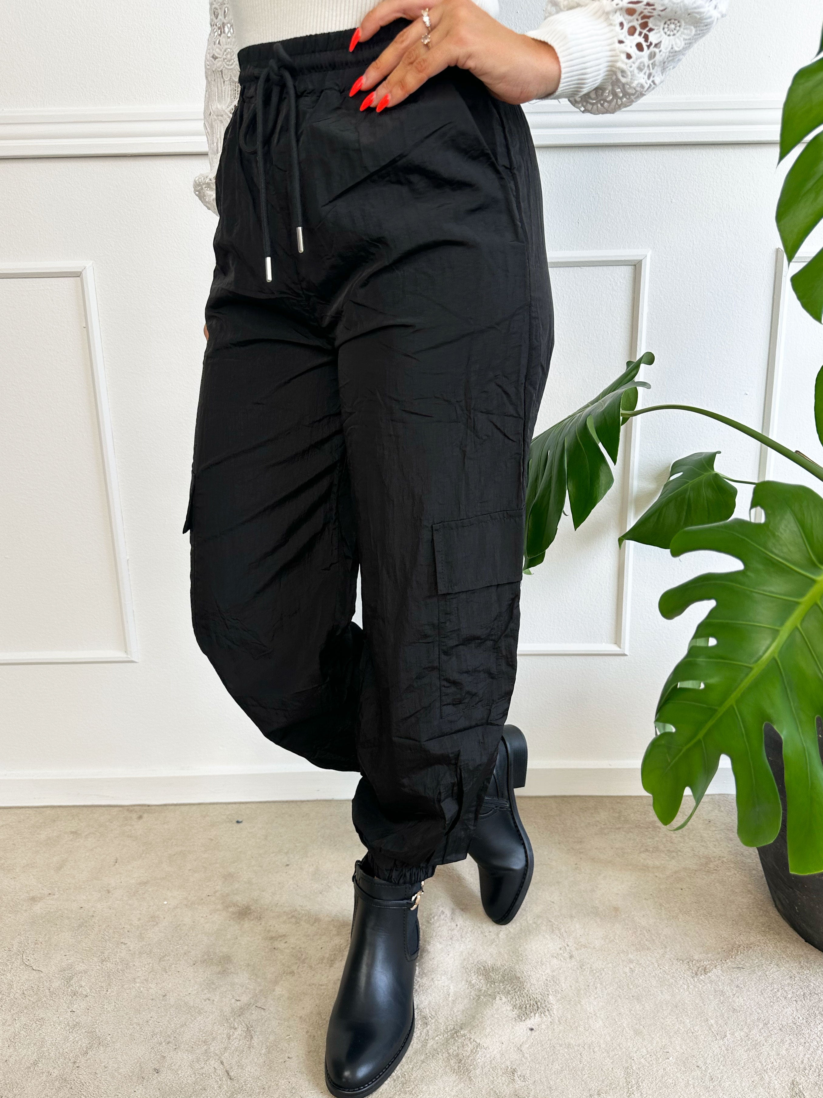 Galina - Coola cargobyxor med resår i midjan